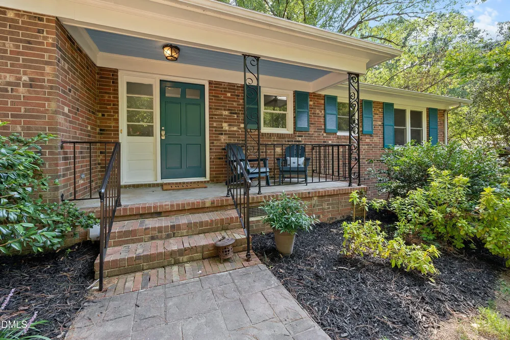 105 Lexington Road Chapel Hill, NC 27516