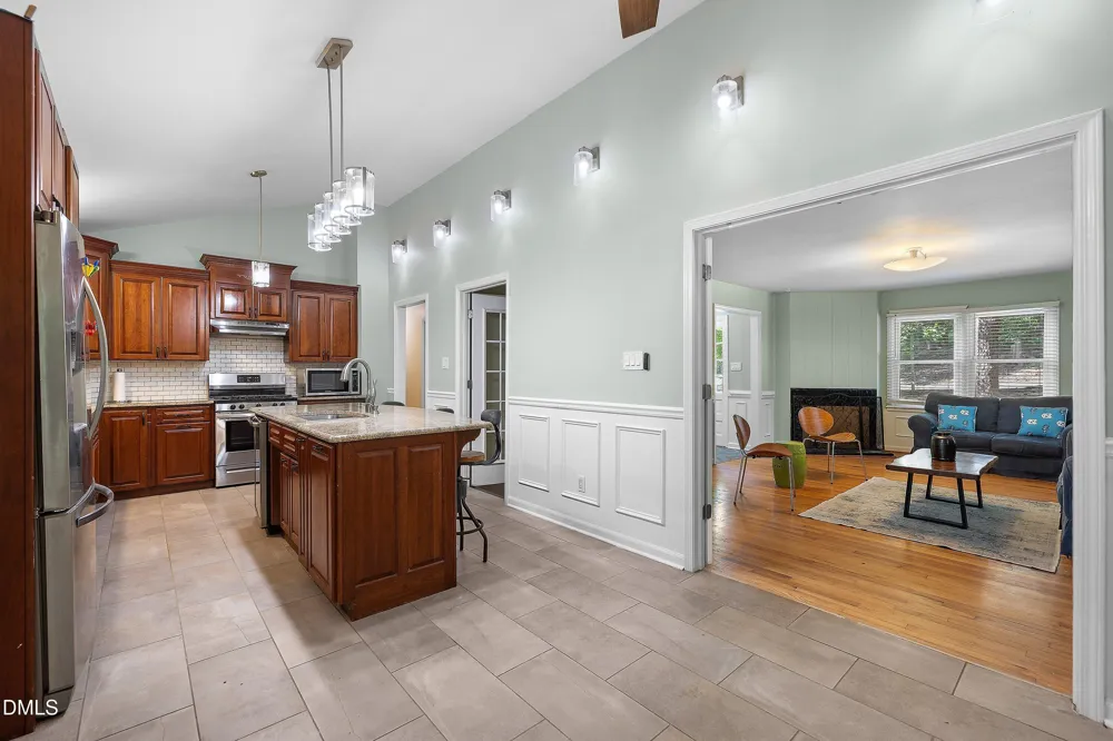 105 Lexington Road Chapel Hill, NC 27516