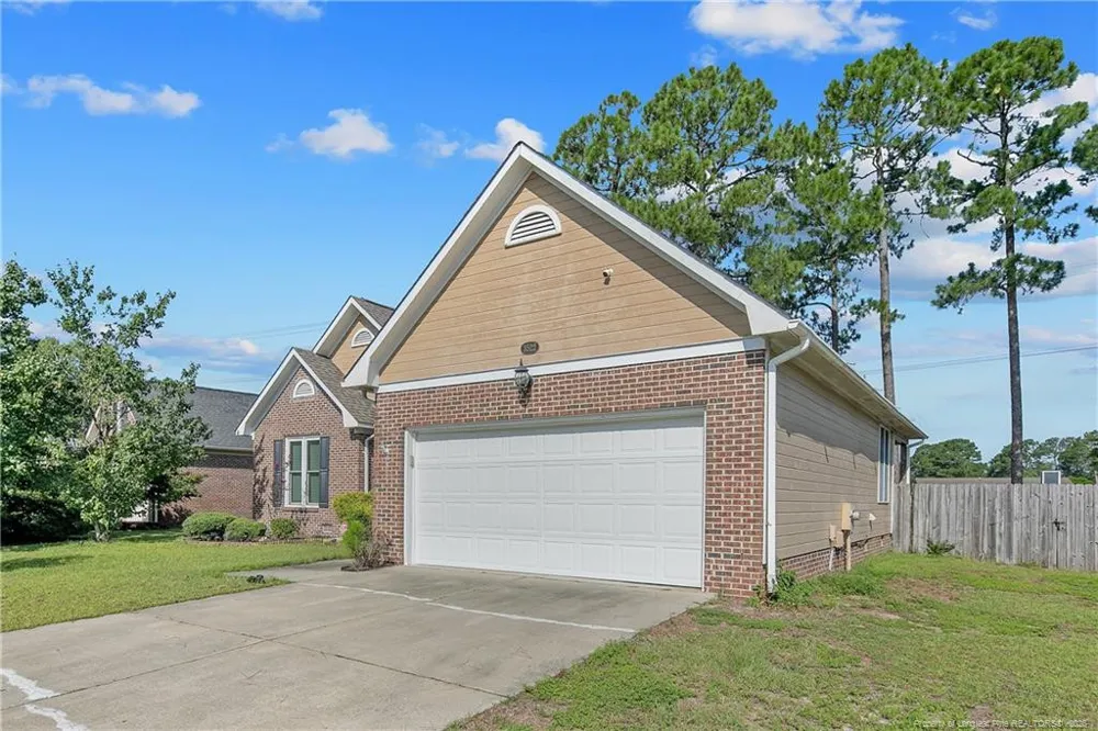 3522 Rittenour Drive Hope Mills, NC 28348