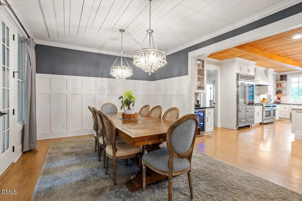 150 Lochwood W Drive Cary, NC 27518