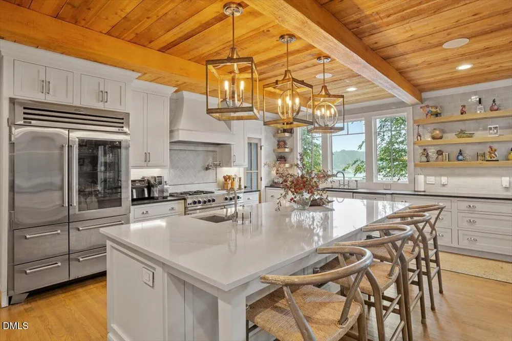 150 Lochwood W Drive Cary, NC 27518