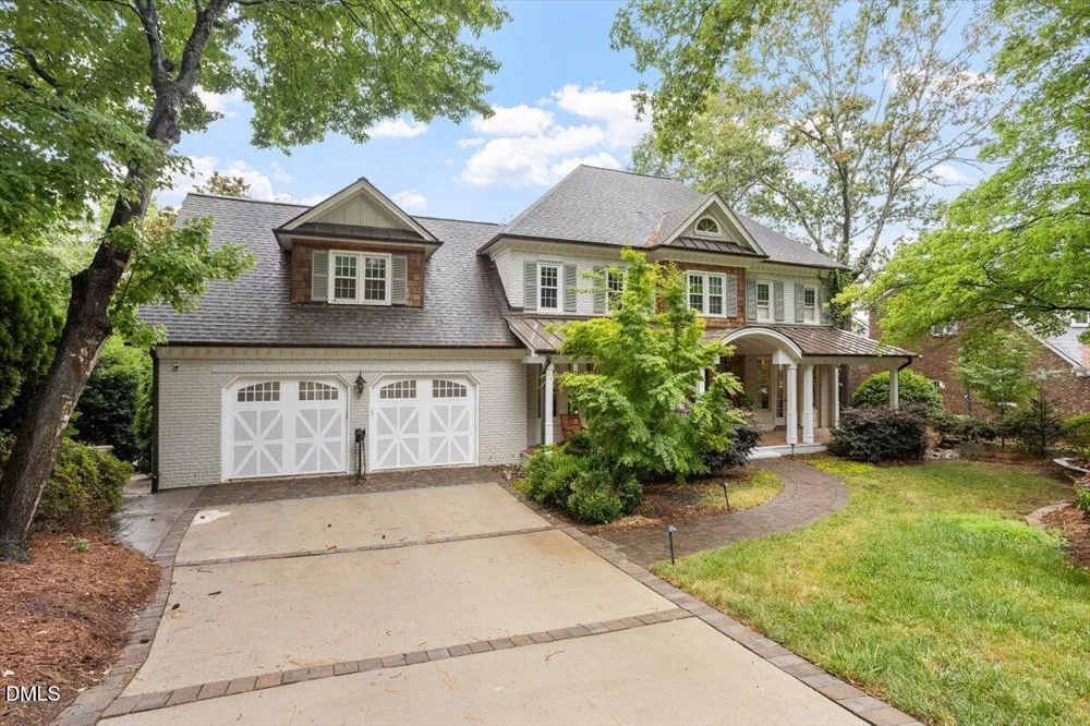150 Lochwood W Drive Cary, NC 27518