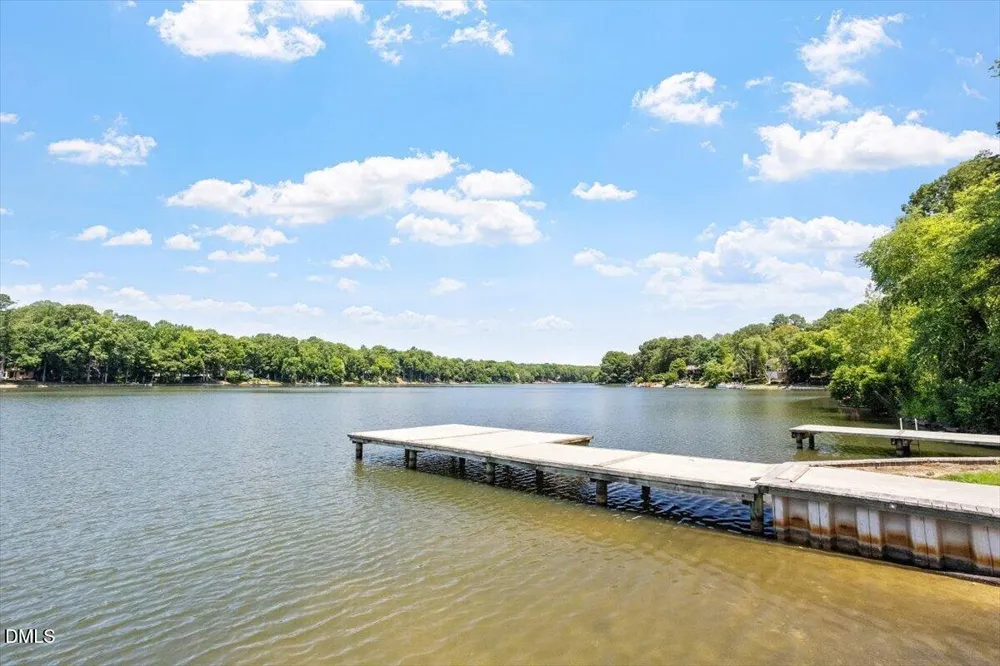 150 Lochwood W Drive Cary, NC 27518