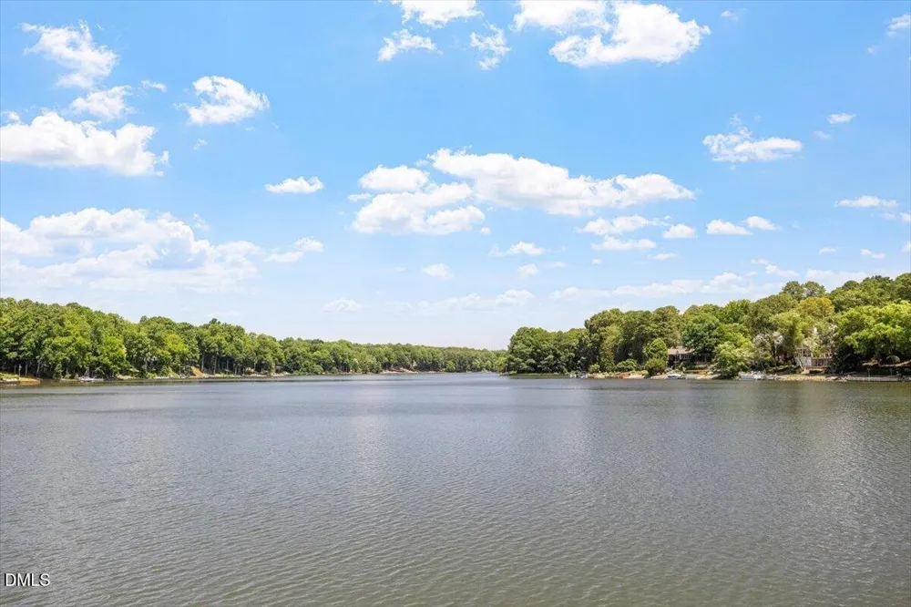 150 Lochwood W Drive Cary, NC 27518