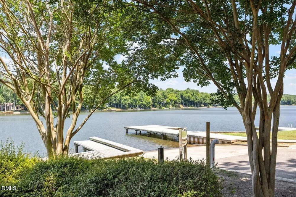 150 Lochwood W Drive Cary, NC 27518