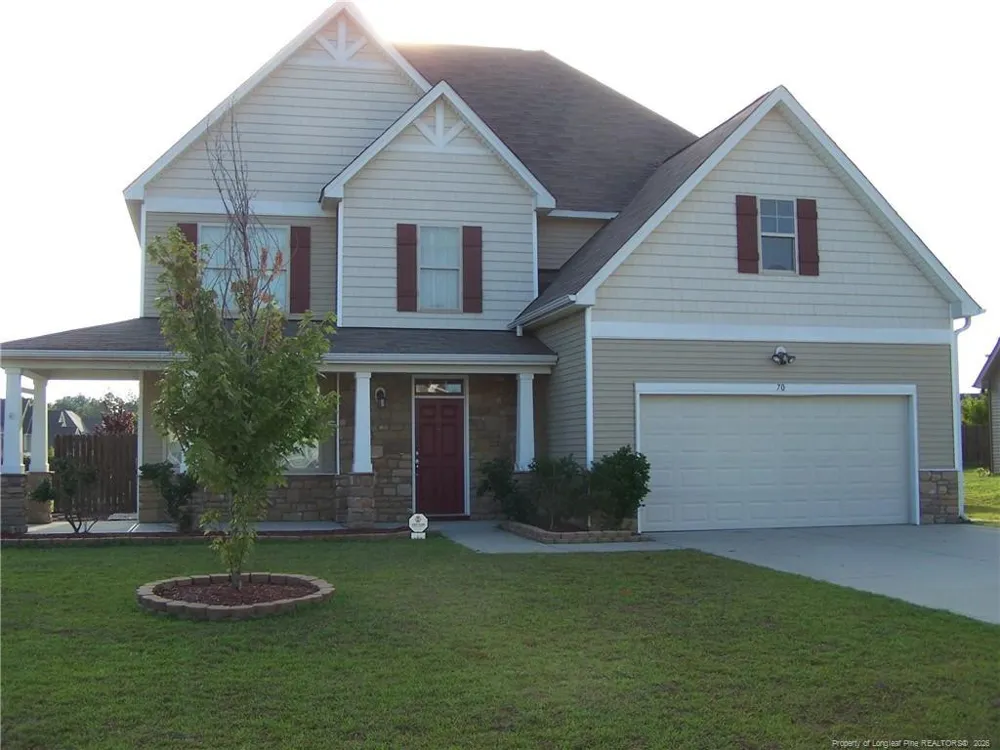 70 Carlisle Place Spring Lake, NC 28390