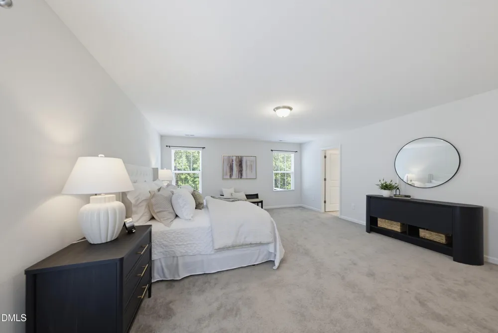 537 Oaks End Drive Holly Springs, NC 27540
