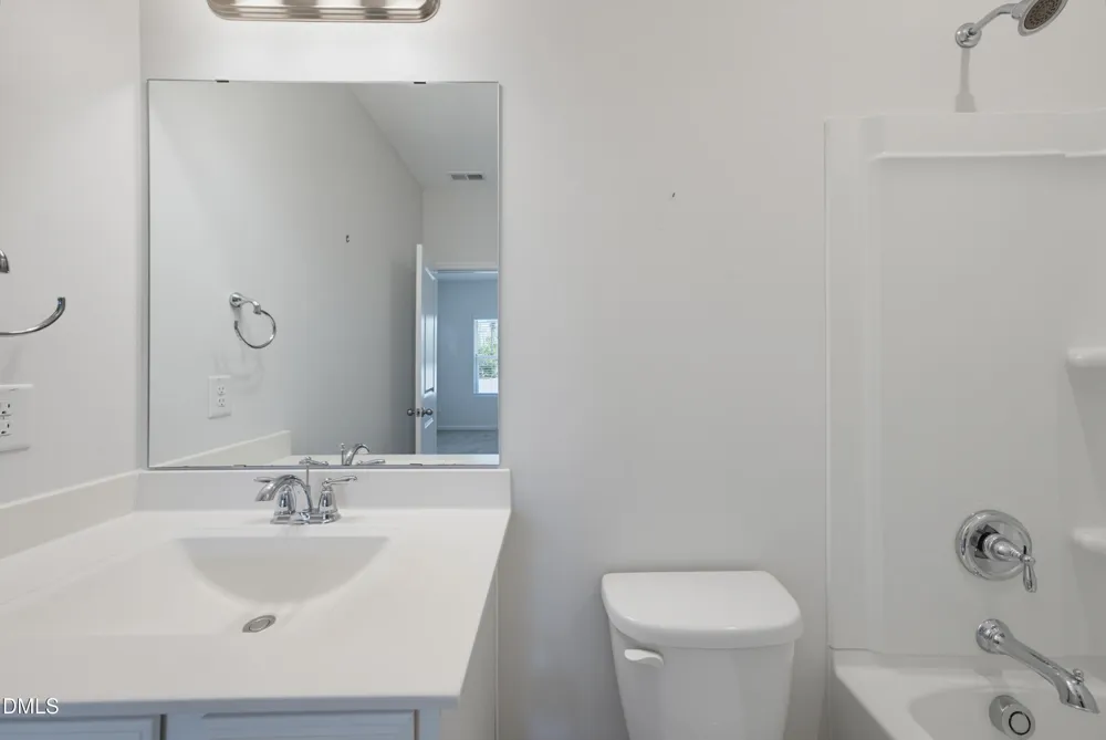 537 Oaks End Drive Holly Springs, NC 27540