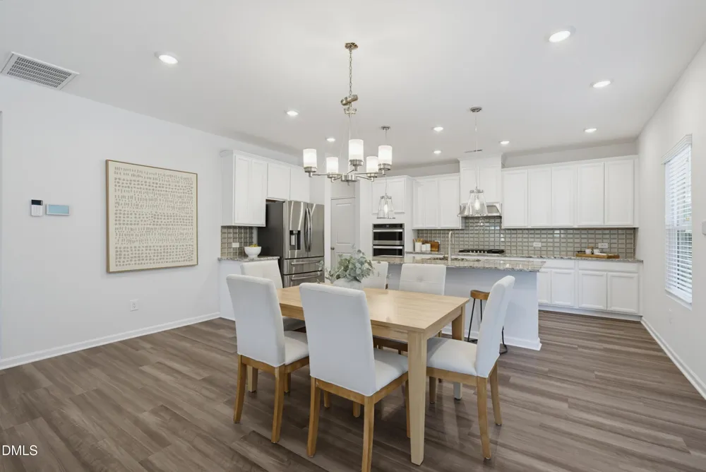 537 Oaks End Drive Holly Springs, NC 27540