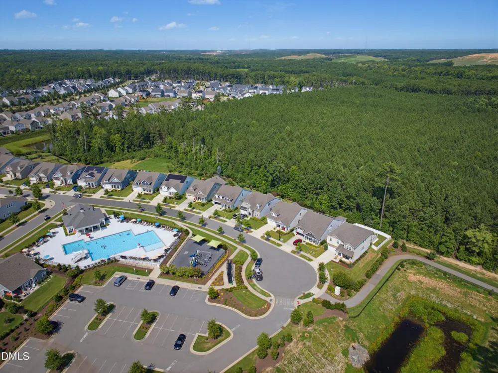537 Oaks End Drive Holly Springs, NC 27540