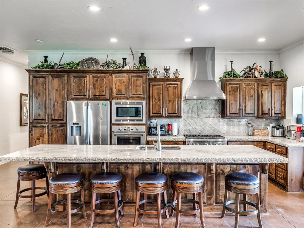 833 Mayfield Road Sand Springs, OK 74063