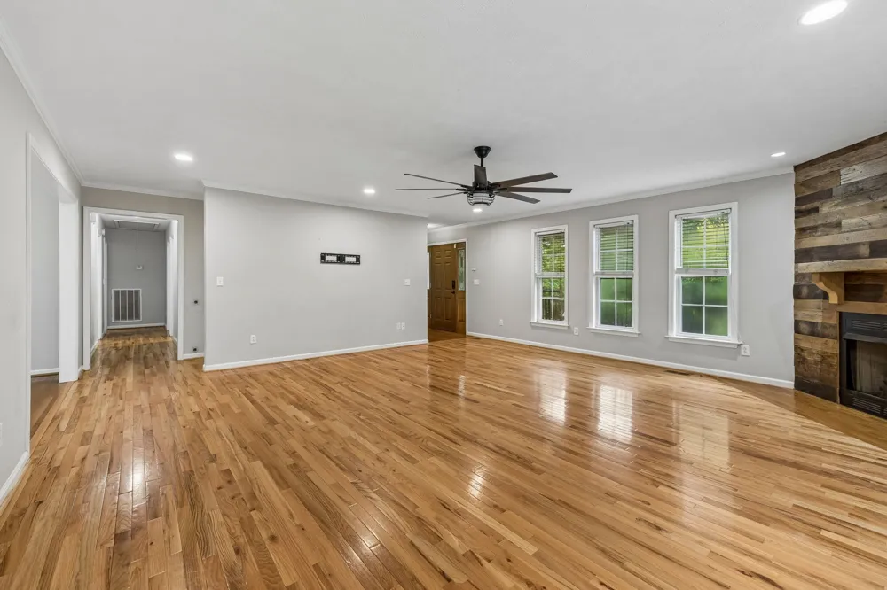 1200 Dawson Rd White Bluff, TN 37187