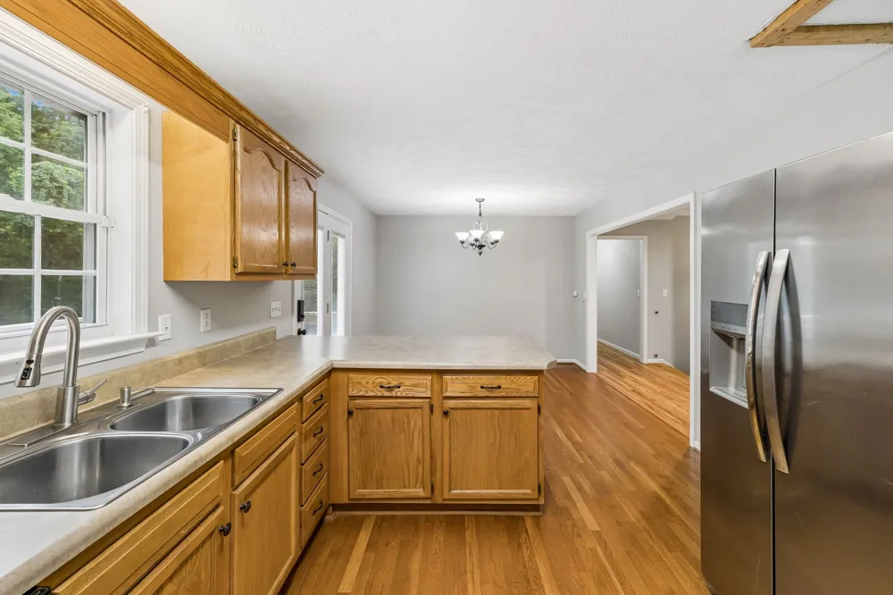 1200 Dawson Rd White Bluff, TN 37187
