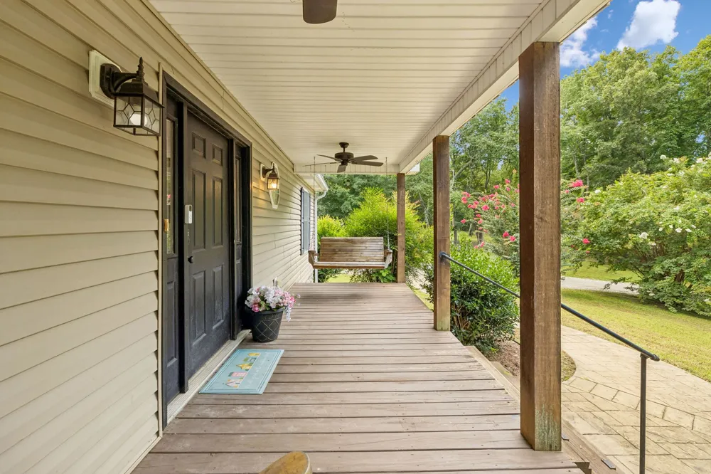 1200 Dawson Rd White Bluff, TN 37187