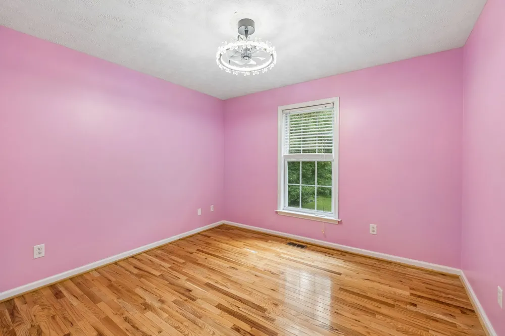 1200 Dawson Rd White Bluff, TN 37187