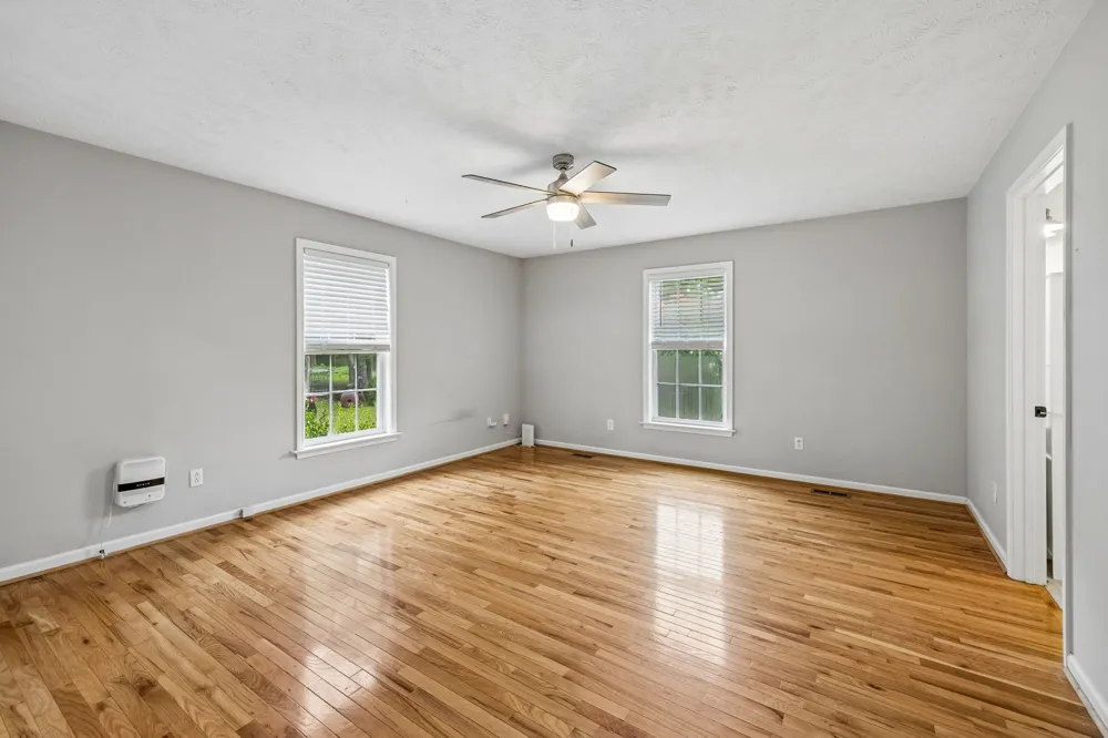 1200 Dawson Rd White Bluff, TN 37187