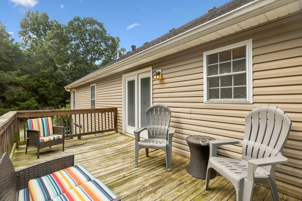 1200 Dawson Rd White Bluff, TN 37187