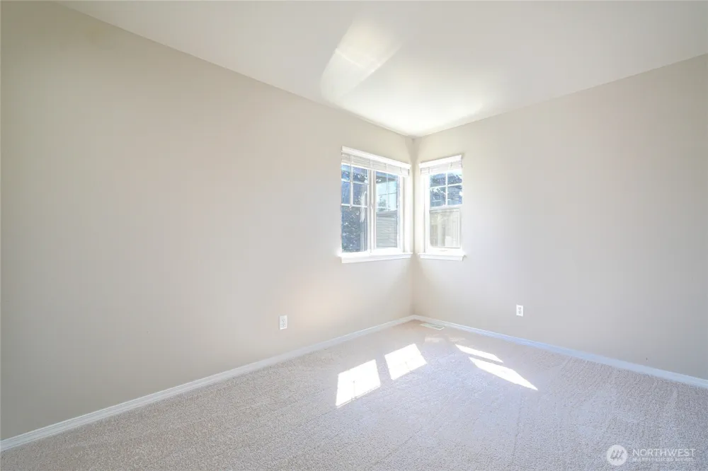 19500 6th Avenue S Des Moines, WA 98148
