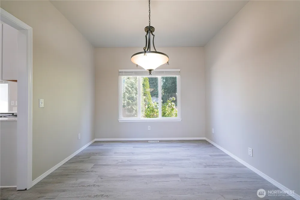 19500 6th Avenue S Des Moines, WA 98148