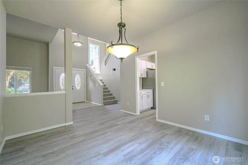 19500 6th Avenue S Des Moines, WA 98148