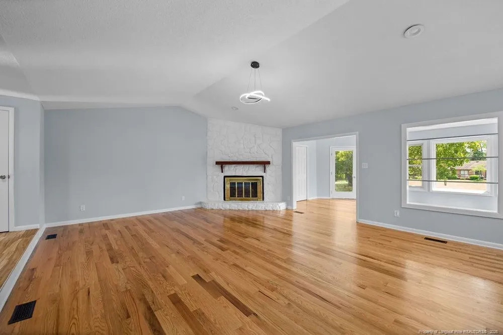 6719 Irongate Drive #B Fayetteville, NC 28306