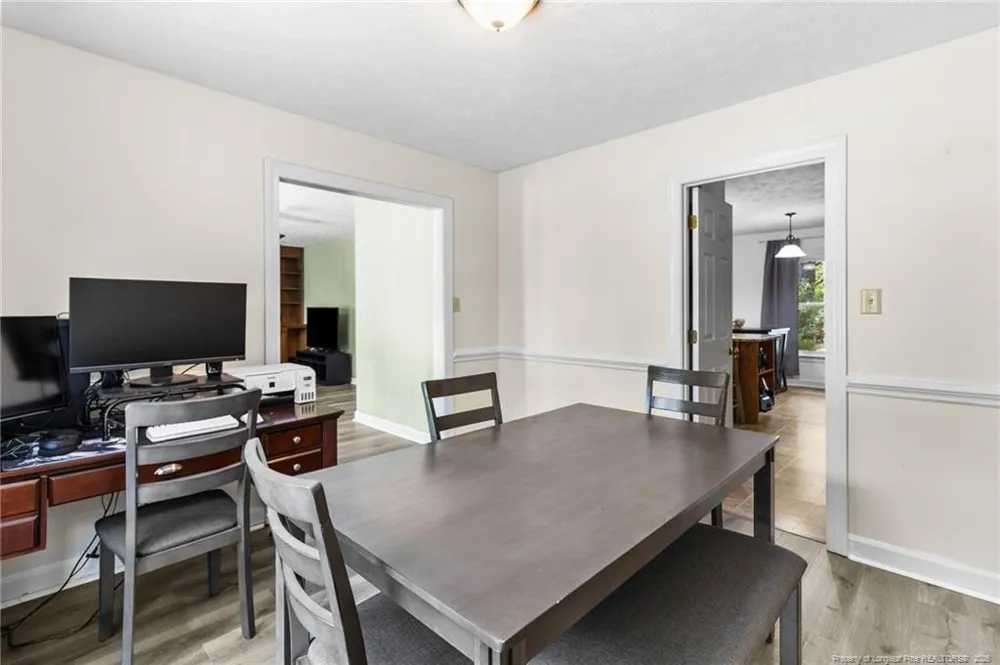 16401 Lakeshore Drive Wagram, NC 28396