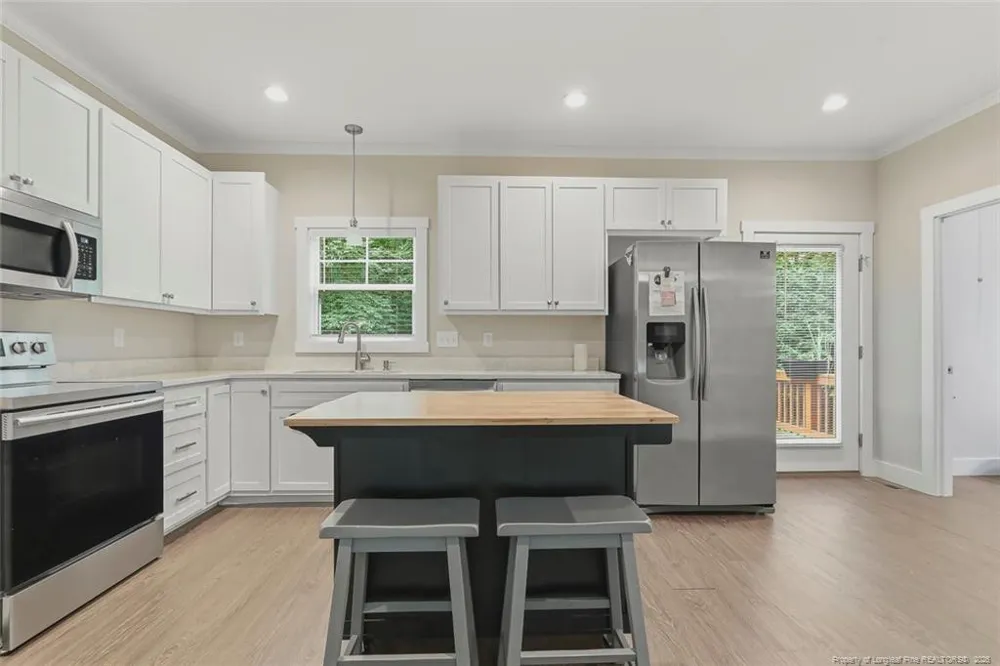 407 W Mooring Sanford, NC 27332