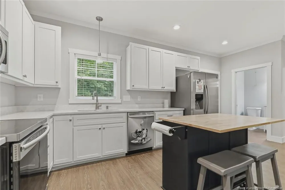 407 W Mooring Sanford, NC 27332