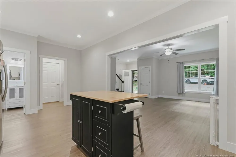 407 W Mooring Sanford, NC 27332