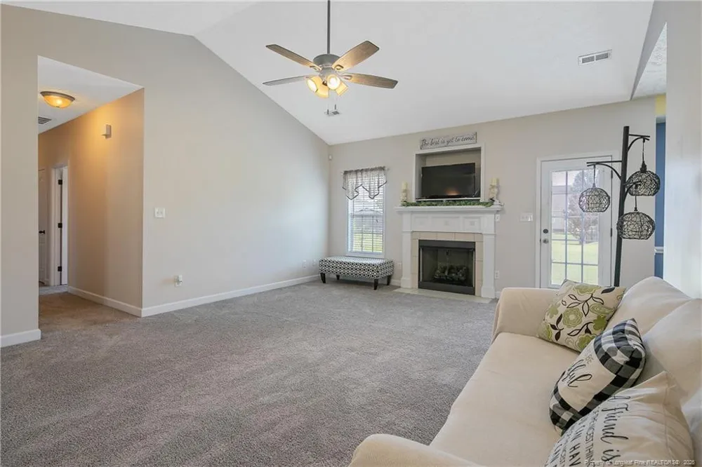 1916 Pineville Drive Hope Mills, NC 28348