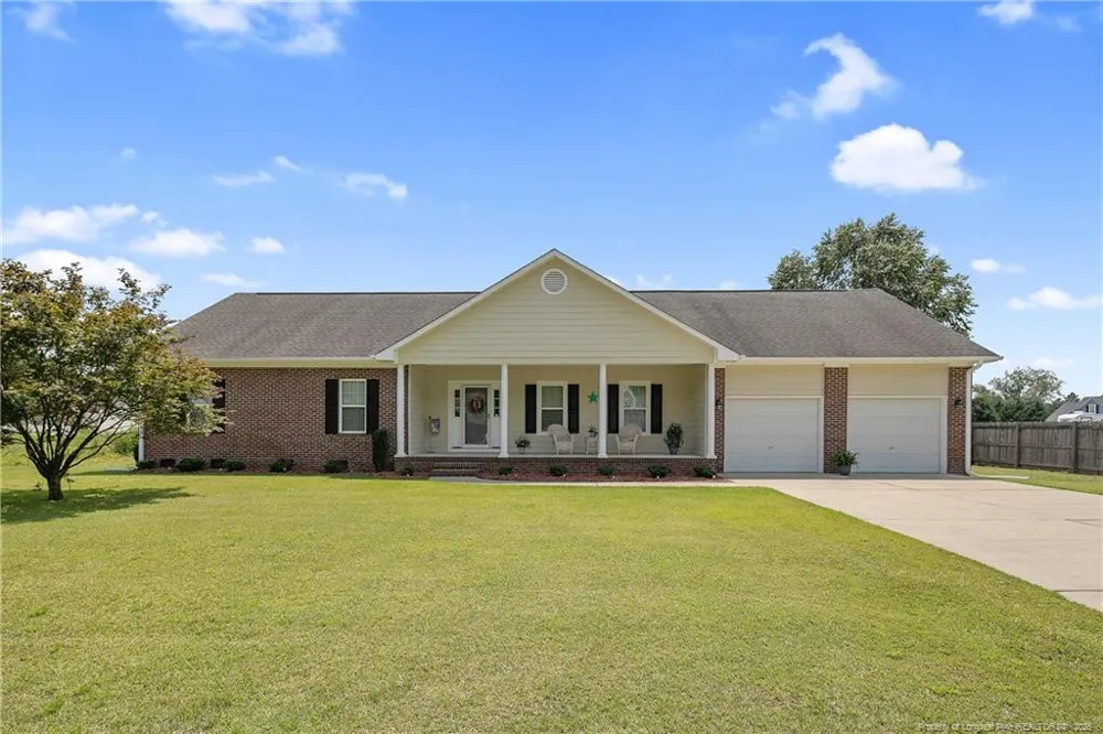 1916 Pineville Drive Hope Mills, NC 28348