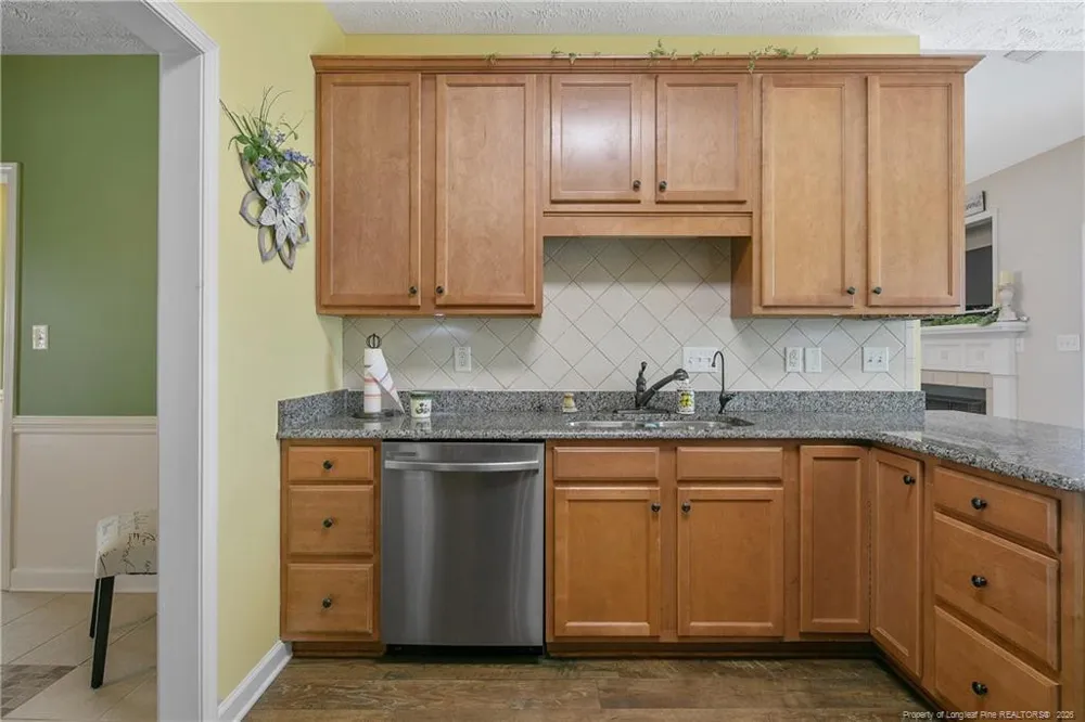 1916 Pineville Drive Hope Mills, NC 28348