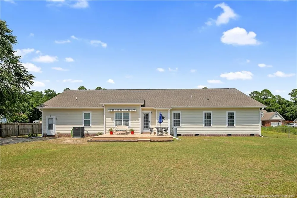 1916 Pineville Drive Hope Mills, NC 28348