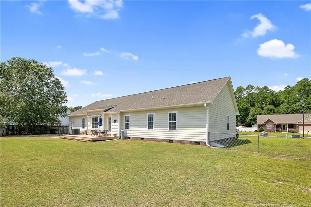 1916 Pineville Drive Hope Mills, NC 28348