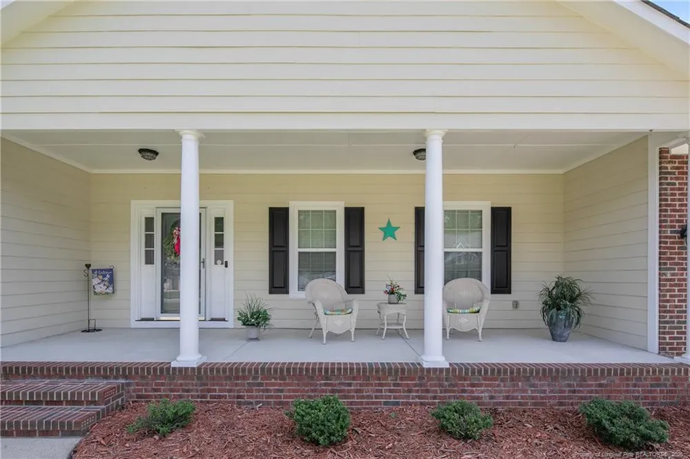 1916 Pineville Drive Hope Mills, NC 28348
