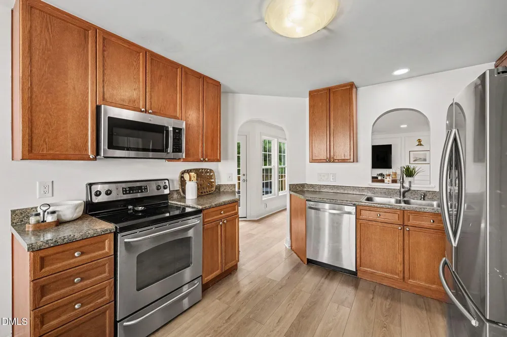 456 Texanna Way Holly Springs, NC 27540