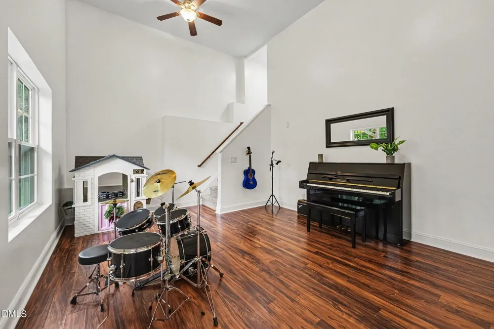 456 Texanna Way Holly Springs, NC 27540