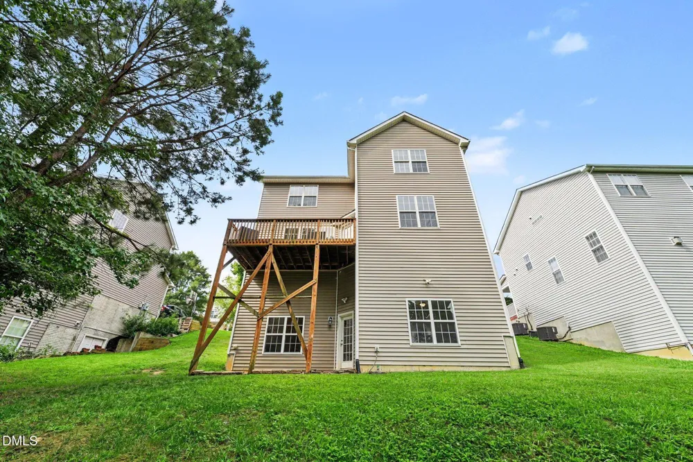 456 Texanna Way Holly Springs, NC 27540