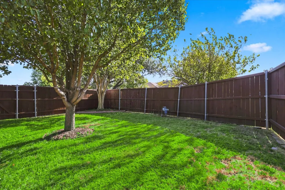 1903 Big Sky Drive Lewisville, TX 75077