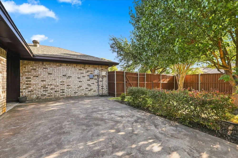 1903 Big Sky Drive Lewisville, TX 75077