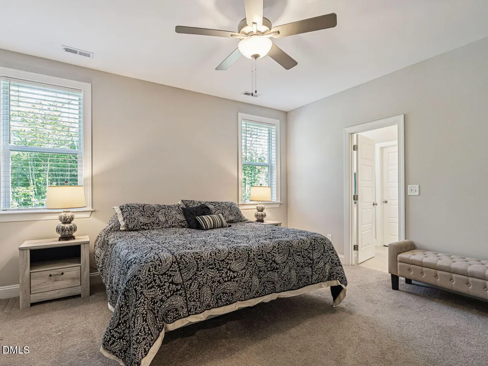 196 W Amber Oak Drive Selma, NC 27576