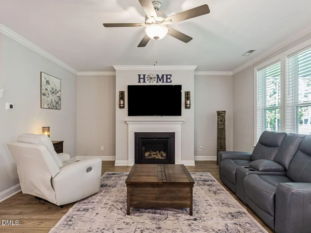 196 W Amber Oak Drive Selma, NC 27576