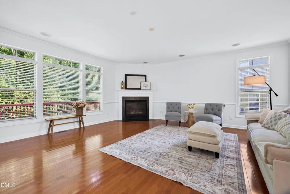 808 City Walls Street Cary, NC 27513