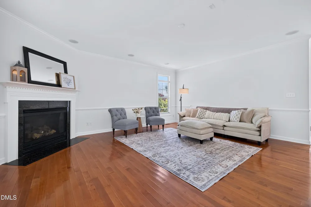 808 City Walls Street Cary, NC 27513