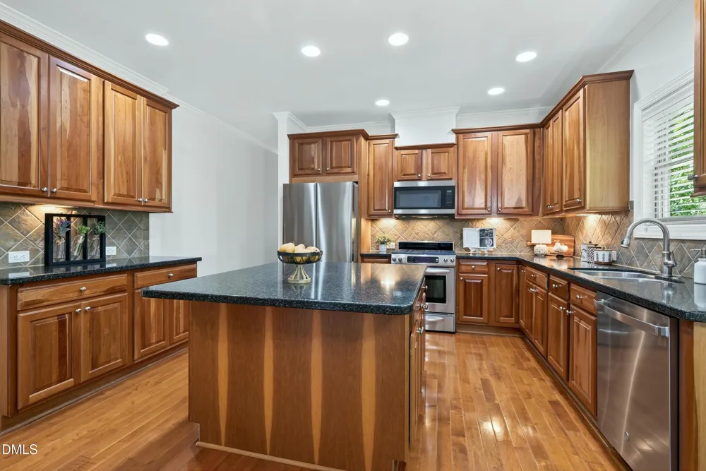 808 City Walls Street Cary, NC 27513