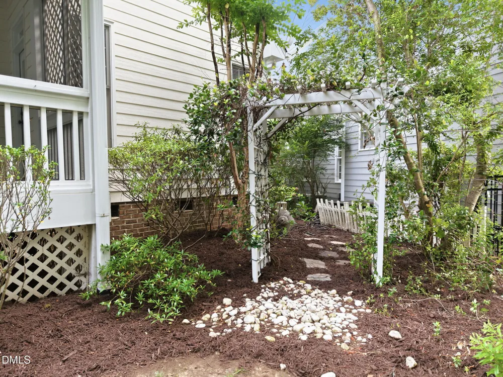 2108 Cameron Pond Drive Cary, NC 27519