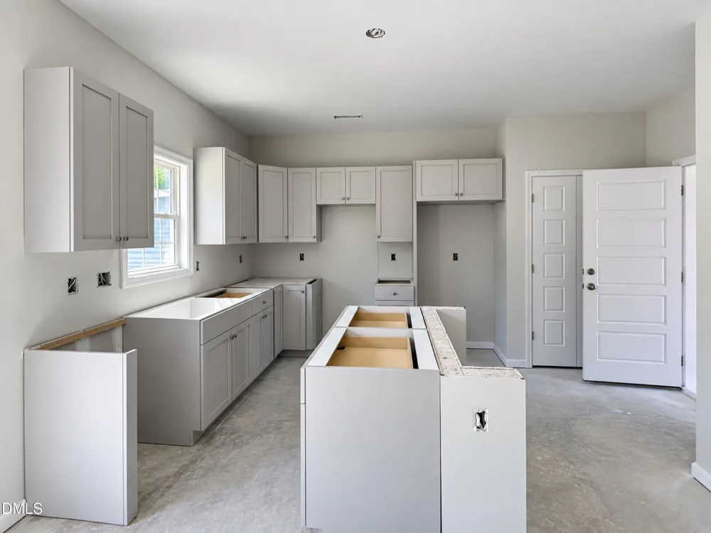57 W Emily Gardens Drive #(62) Selma, NC 27576