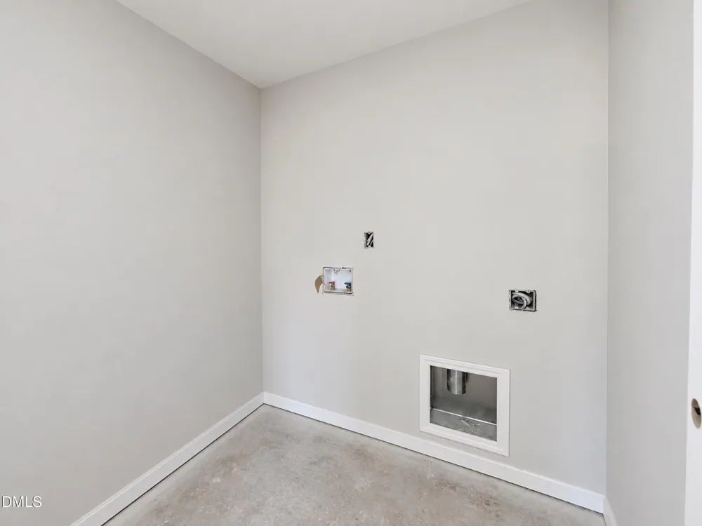 57 W Emily Gardens Drive #(62) Selma, NC 27576