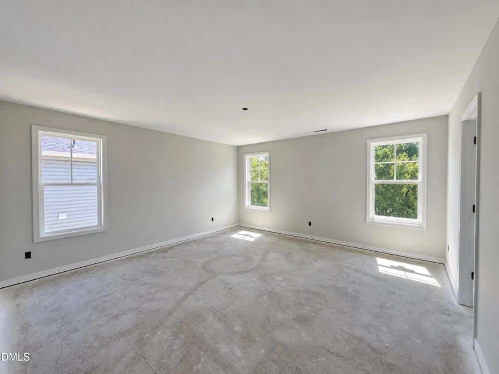 57 W Emily Gardens Drive #(62) Selma, NC 27576