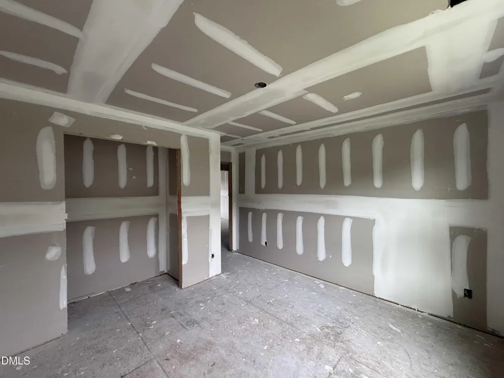 47 W Emily Gardens Drive #(61) Selma, NC 27576